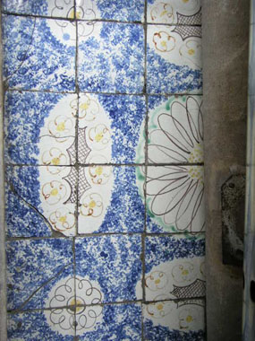 Image of tiles 